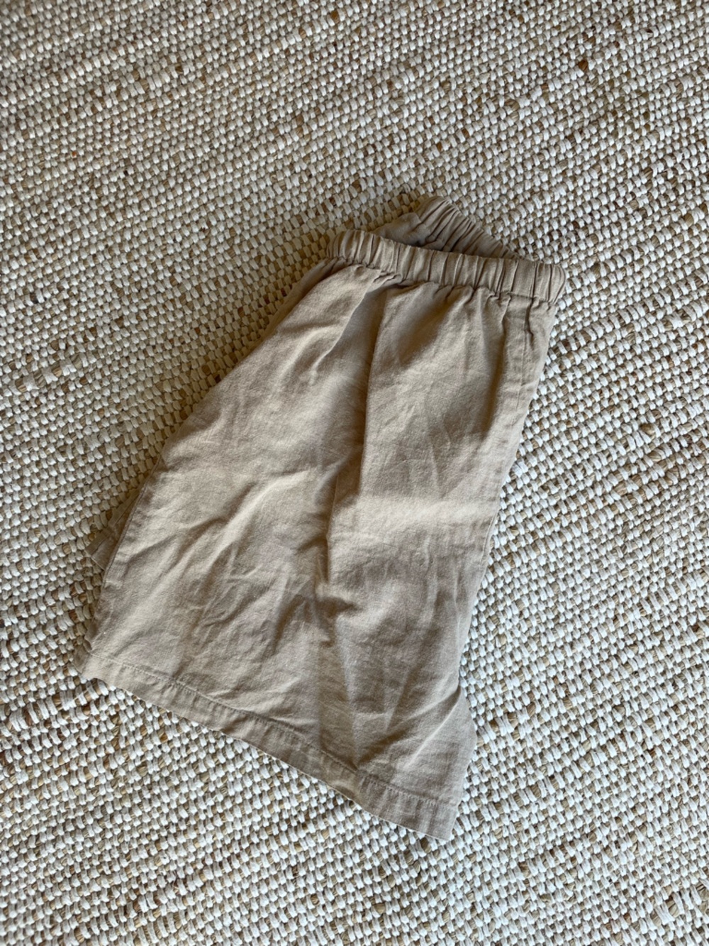 High-Waist Linen Blend Shorts in Beige - Comfortable Casual - Picture 2 of 4